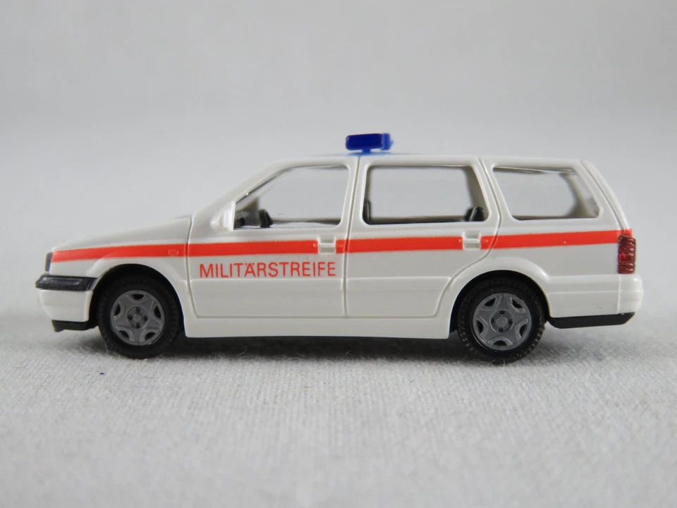 Wiking 69703 VW Golf III Variant "Österr. Bundesheer/Militärstreife" 1:87/H0 OVP - Bild 4 von 4