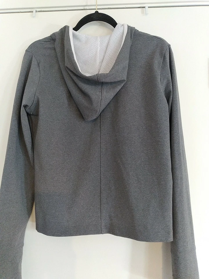 Champion Elite Woman's Medium Hooded Long Sleeve, Grey,Zip up Closure,w/Pockets, - Image 2 of 4