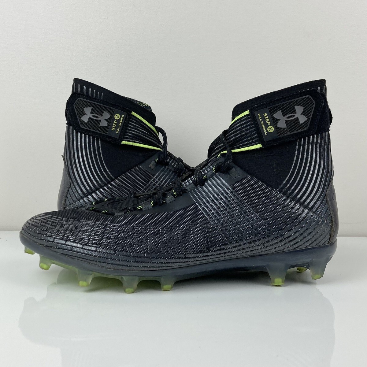Under Armour Men display picture 1