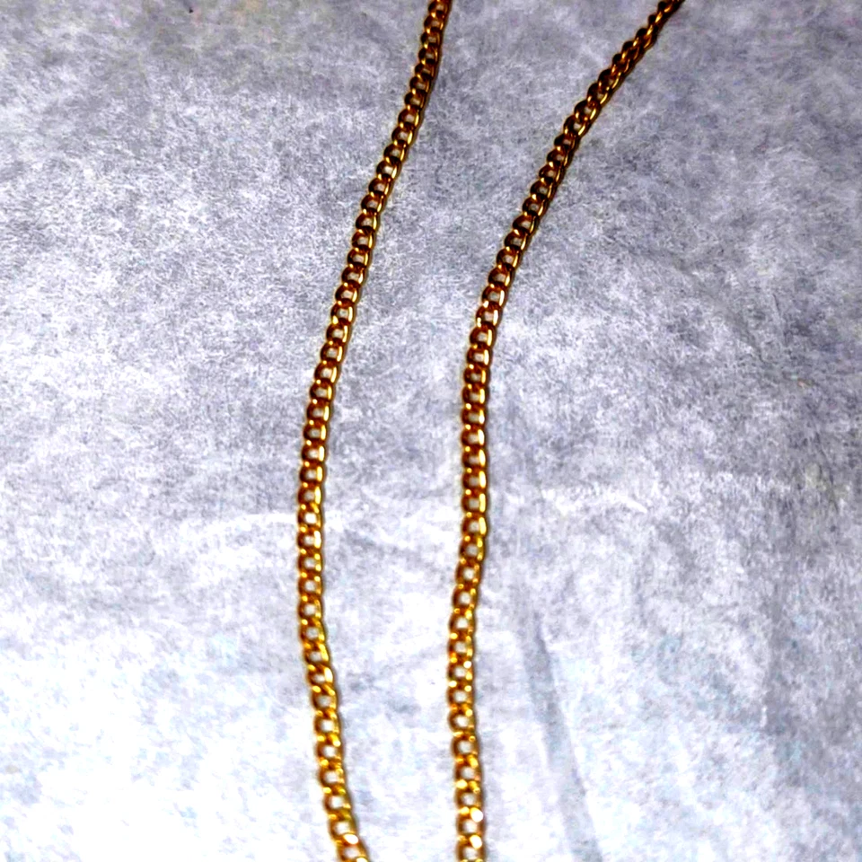 Precioso collar y cadena vintage de corazón relleno de oro fósil de 12 quilates Foto 4 de 4