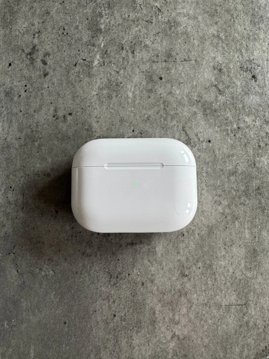 Apple AirPods Pro 2nd Generation with MagSafe Wireless