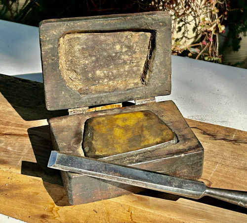 Vintage Sharpening Stone Kit in Custom wooden box, One Flat Side