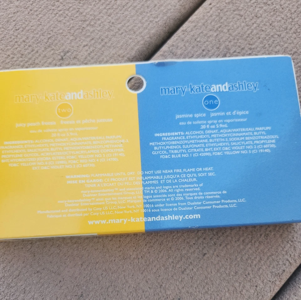 Mary Kate and Ashley one and Two 2006 eau de toilette perfume spray 0,20 OZ dúo Foto 4 de 4