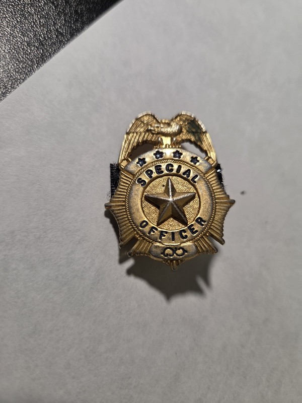 VINTAGE GOLD TONED SPECIAL OFFICER BADGE