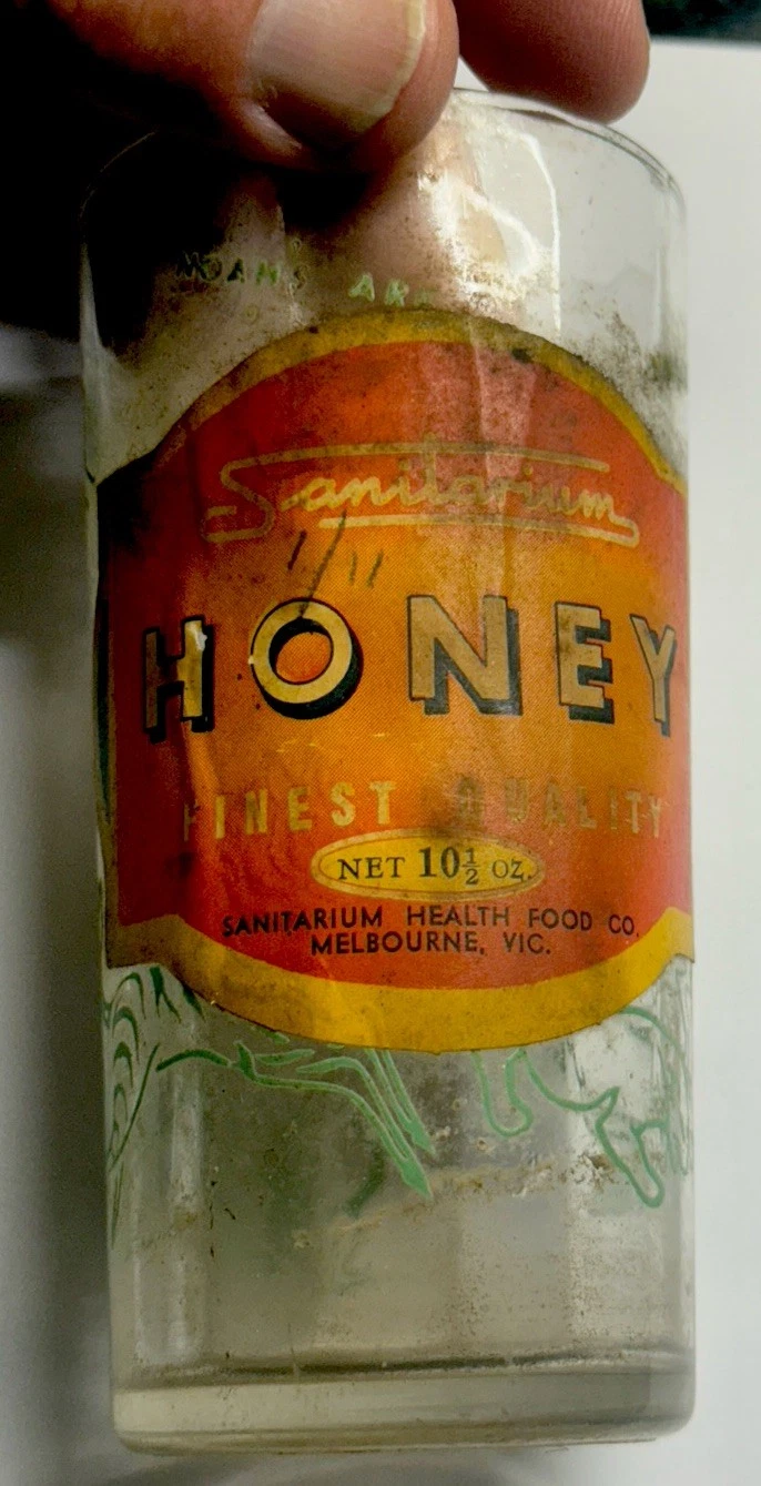 Sanitarium Honey Finest 10 half Ounce. Jar With Label. 1950-60s-Melb-Rarest.
Opens in a new window o
