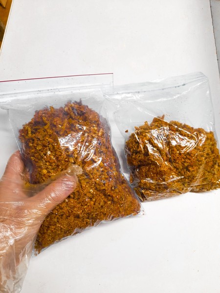 Spanish raw bee propolis (100 g) / propóleo puro español de abeja (100 g)