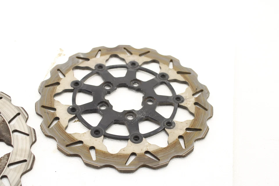 Rotores delanteros/traseros Harley-Davidson Softail Street Bob 18-22 pantorrilla EE. UU. Foto 3 de 4