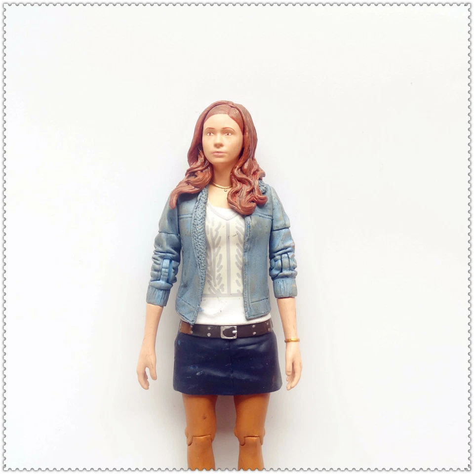 Doctor Dr Who AMY POND Action figure 5" - Image 4 of 4