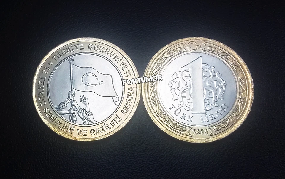 TURKEY 1 LIRA 2016 COMM BiMETAL UNC COIN IN MEMORY OF 15th JULY MARTYRS&VETERANS - Image 2 of 4