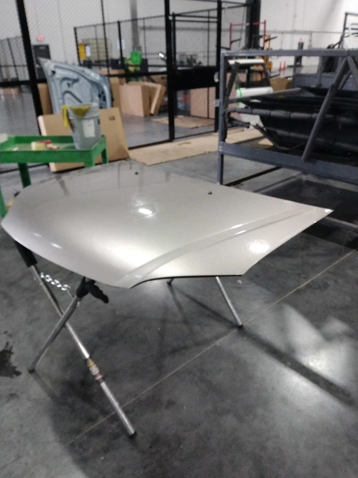 Capó usado se adapta a: Honda Civic 2005 CPE grado A Foto 2 de 4