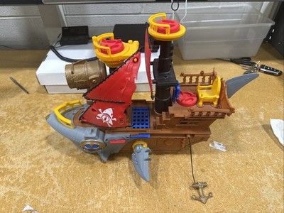 2015 Mattel Fisher Price Imaginext Shark Bite Pirate Ship DHH61 Playset, King!!