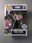 Funko Pop! Vinyl: DC Universe - Two-Face - Funko (Exclusive) #484