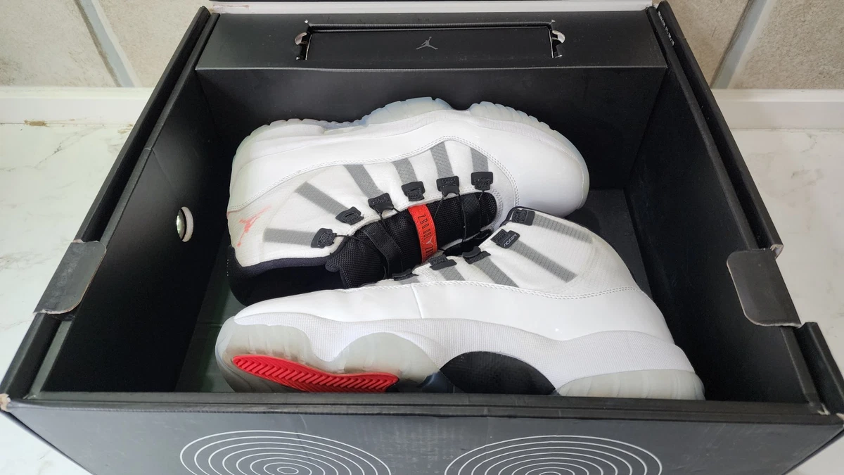 Jordan 11 ‘adapts” size 10 with OG box and charger Jordan 11 Adapt White | eBay main image 2