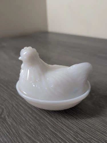 Vintage Hazel Atlas Milk Glass Chicken / Hen On Nest Covered Dish
