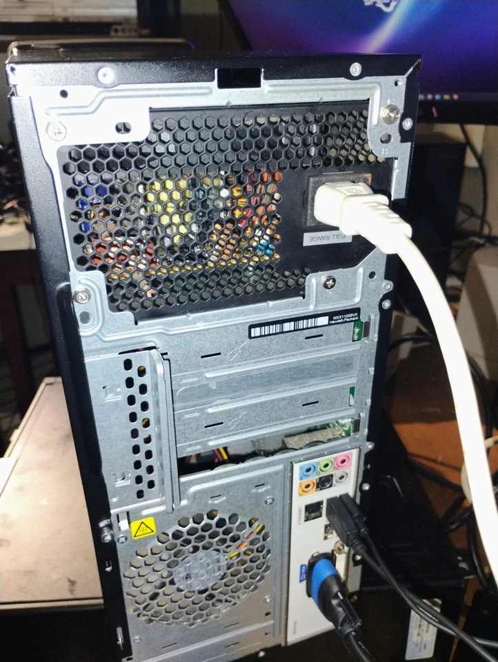 SIT - HP Pavilion  Desktop Windows 11 pro  - Image 4 of 4