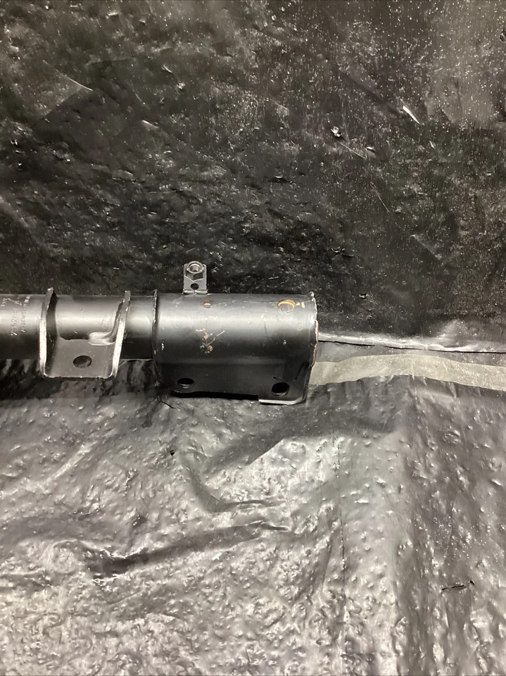 Стойка передней левой подвески 09–10 Dodge Mopar 68039639AF 2015 Dodge Journey - Изображение 4 из 4