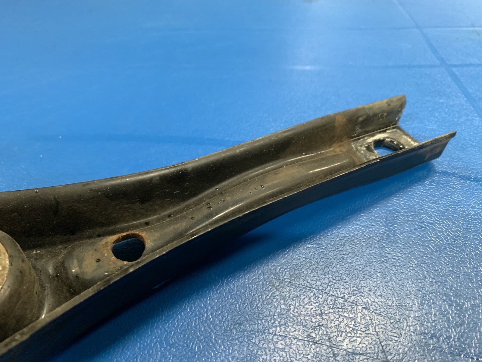 VW GOLF MK7 Audi A3 8V BOTTOM ENGINE GEARBOX BRACKET MOUNT DOG 