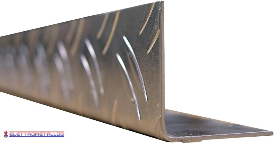 Profilo barra angolare paraspigoli in alluminio mandorlato. - Immagine 4 di 4
