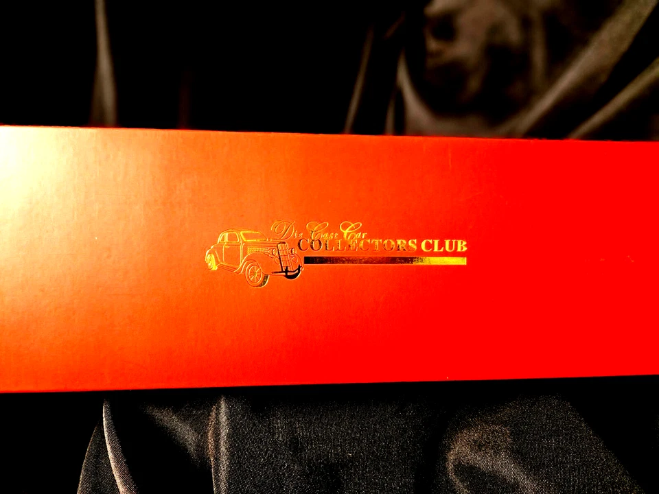 Die Cast Car Collectors Club 1939 Delahaye Type 165 Red 1:24 Scale Inv. #3311 - Image 3 of 3