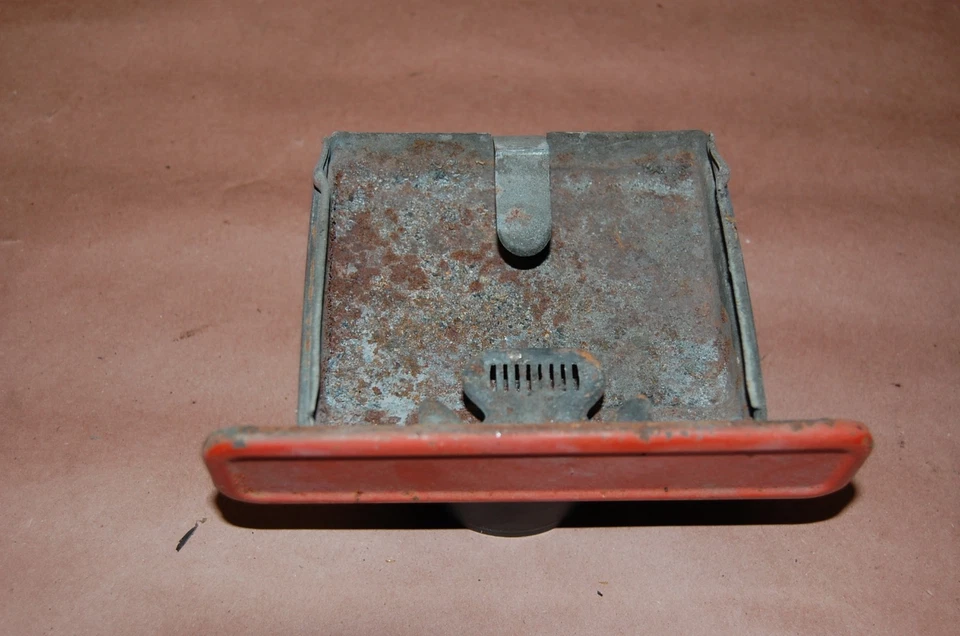 1967- 72 Chevy Truck C10 C20 C30 Blazer Ashtray Pickup Ash GMC carryall suburban - Image 2 of 3