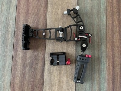 ZACUTO Z-DMR MARAUDER FOLDABLE CAMERA RIG WITH ZACUTO GUERRILLA PLATE V2