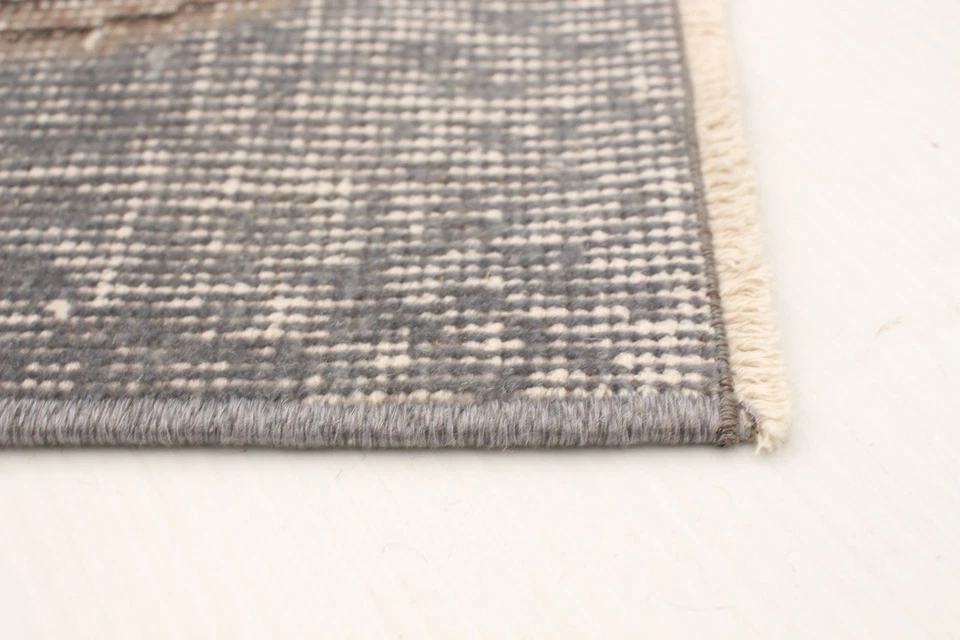 Alfombra oriental tradicional vintage anudada a mano de lana de 5'5" x 9'5" Foto 4 de 4