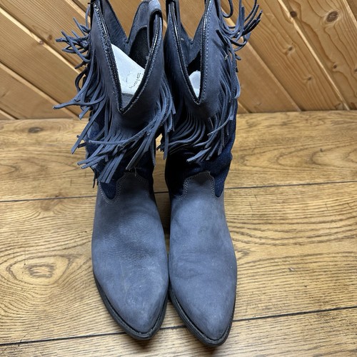 Botas cortas Wrangler Mid de colección azul denim gamuza flecos para mujer 10 usadas en excelente estado vaquera - Imagen 8 de 10