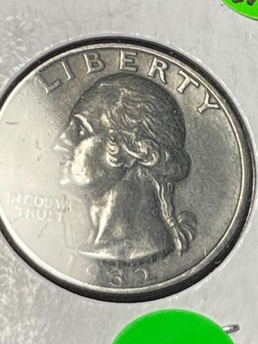 1932 Washington Quarter - AU/BU SLIDER IMPROPERLY STORED ALBUM COIN - Picture 3 of 8