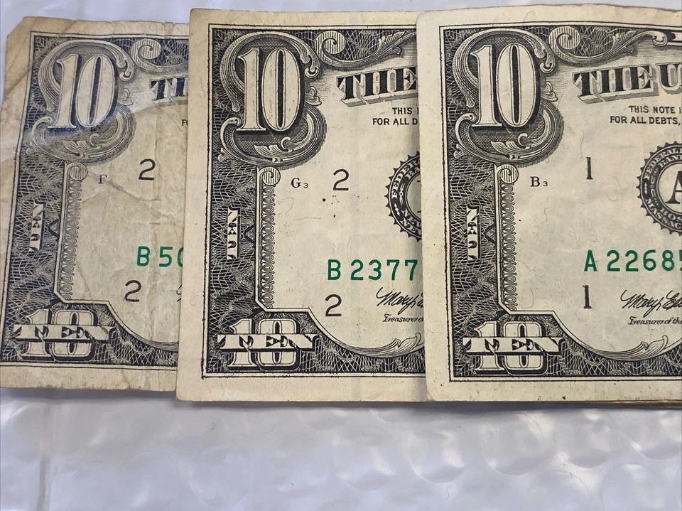 1993. 3 $10 Bills Has Funny And repeated numbers - Image 4 of 4