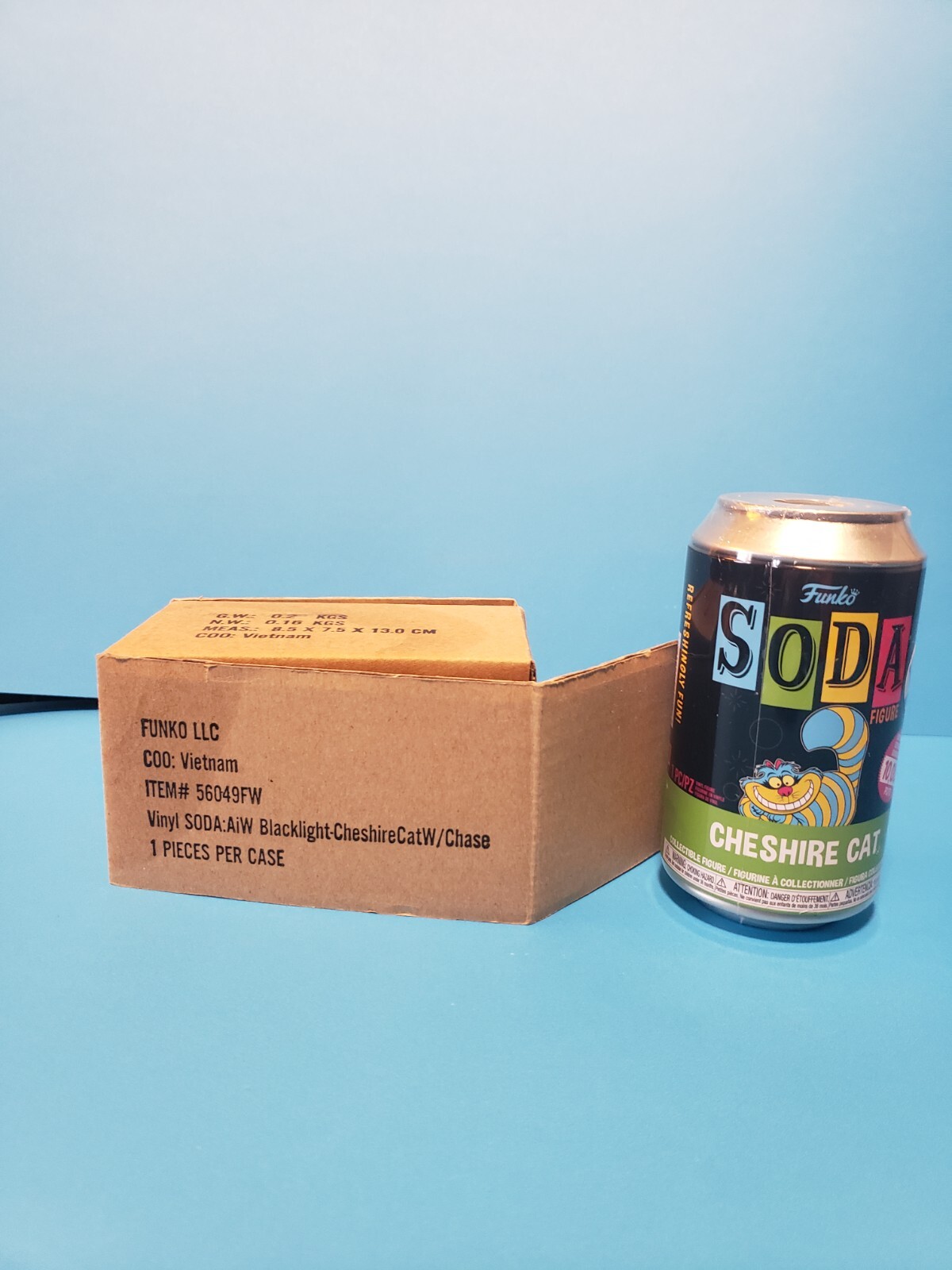 Disney - CHESHIRE CAT Funko Soda Exclusive   SEALED!! Limited Edition