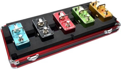 Guitar Pedal Effects More than 40 Models, Cases, Battery (Free Ship Canada)