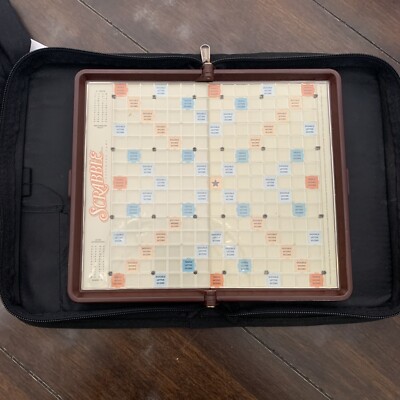 Scrabble Crossword Game Folio Edition Travel To Go Zipper Case COMPLETE  Vintage