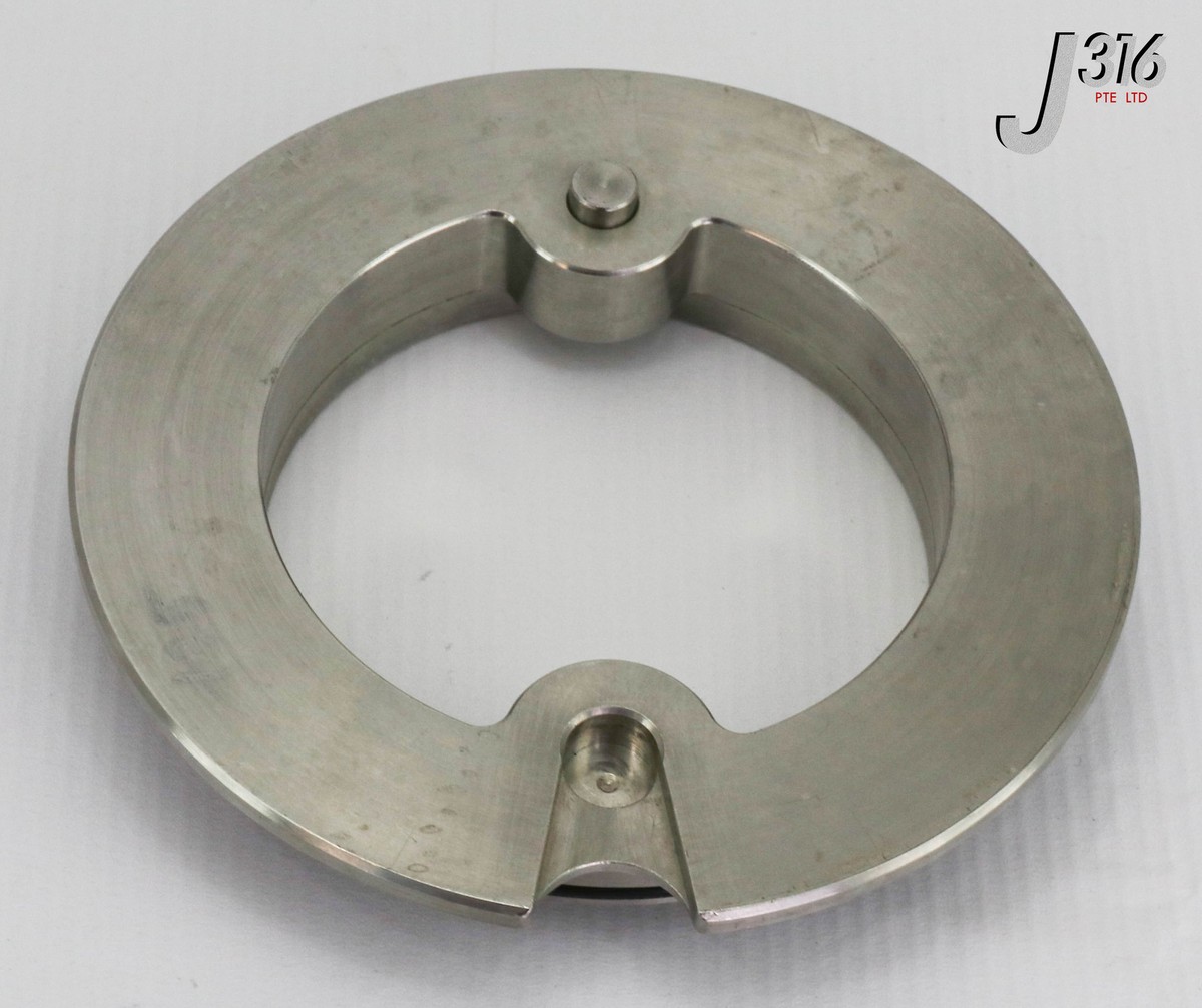 15689 APPLIED MATERIALS MOUNTING FLANGE, 8 TITAN HEAD II 0021