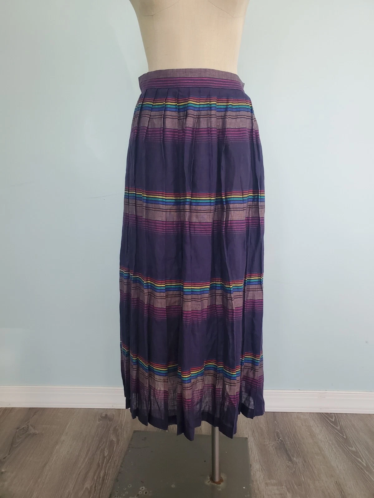 Vtg Richard Malcolm 10 Pleated Midi Skirt 100% Linen Rainbow Stripes Artsy