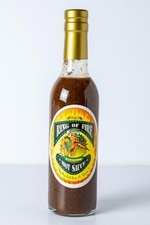 Kolekcja gorącego sosu Ring of Fire, pierwsze i ostatnie butelki, jakie kiedykolwiek wyprodukowano.