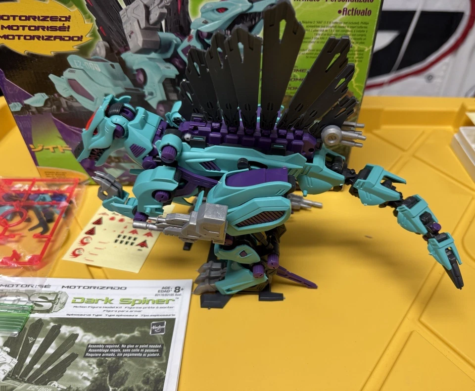 2001 Hasbro ZOIDS Dark Spiner #60 1:72 Scale Model w/ Motor Dinosaur Works - Image 2 of 4