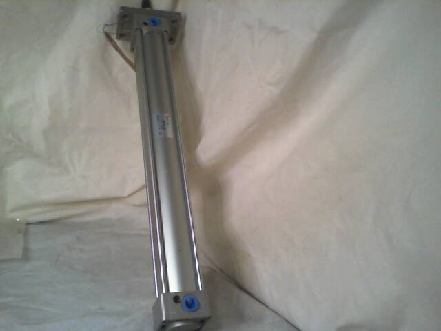 SMC C95SF40-330 PNEUMATIC TIE ROD CYLINDER-New No Box img
