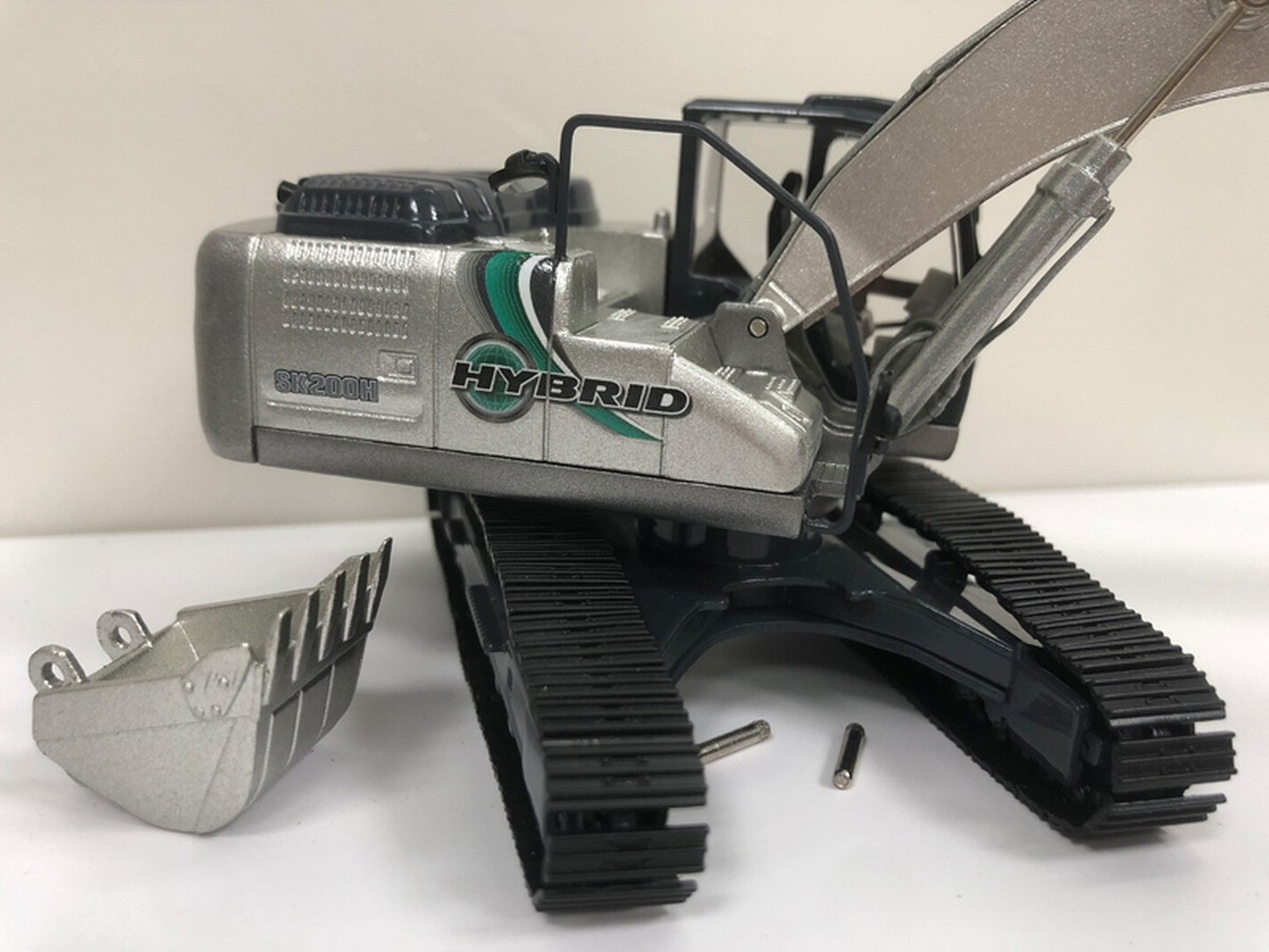 Motorart 1/50 KOBELCO SK200H-10 HYBRID Excavator with hammer drill