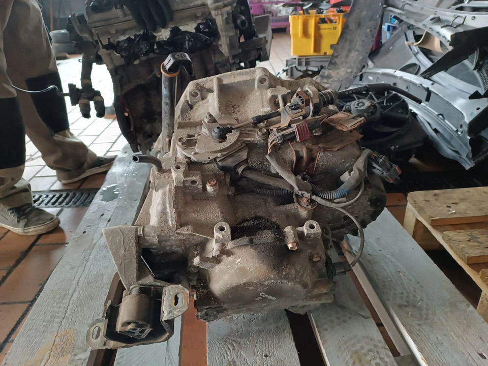 Opel Corsa B S93 1.2 16V X12XE 48kW 65PS Automatikgetriebe 60-40LE 131TKM - Bild 3 von 4