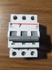 CUTLER HAMMER WMS3B15 CIRCUIT BREAKER 3P 15A 415V