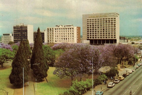 Zimbabwe - Harare, New Meikles Hotel overlooking Cecil Square