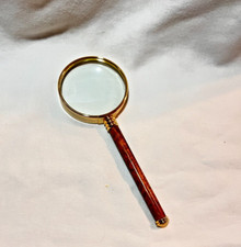 Hawaiian koa wood handle gold trim magnifying glass 2.5"dia. nwot