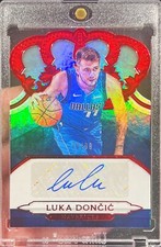 2018-19 Crown Royale Luka Doncic Rookie Red Die Cut Holo Auto Card /99 RC Mavs