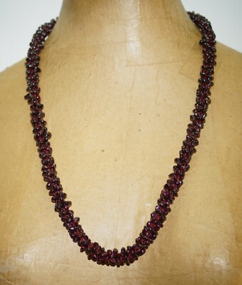 Vtg Garnet Gemstone Bohemian Handwoven Cluster Endless Rope
