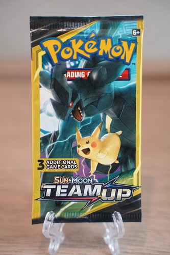 Pokémon TCG: Sun & Moon—Team Up Mini Booster Pack (3 Cards)