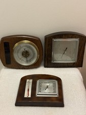 Collectible Pressure and Thermometer Vintage Wall Mounted Barometer