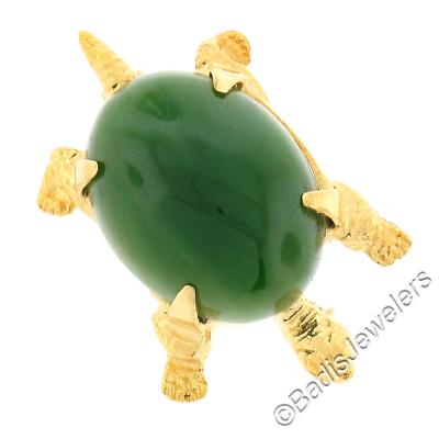 Vintage 14k Gold Cabochon Green Jade Detailed Small Turtle