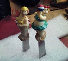Boston Warehouse Spreader Knives Set Of  2 "Bathing Beauty" Beauties