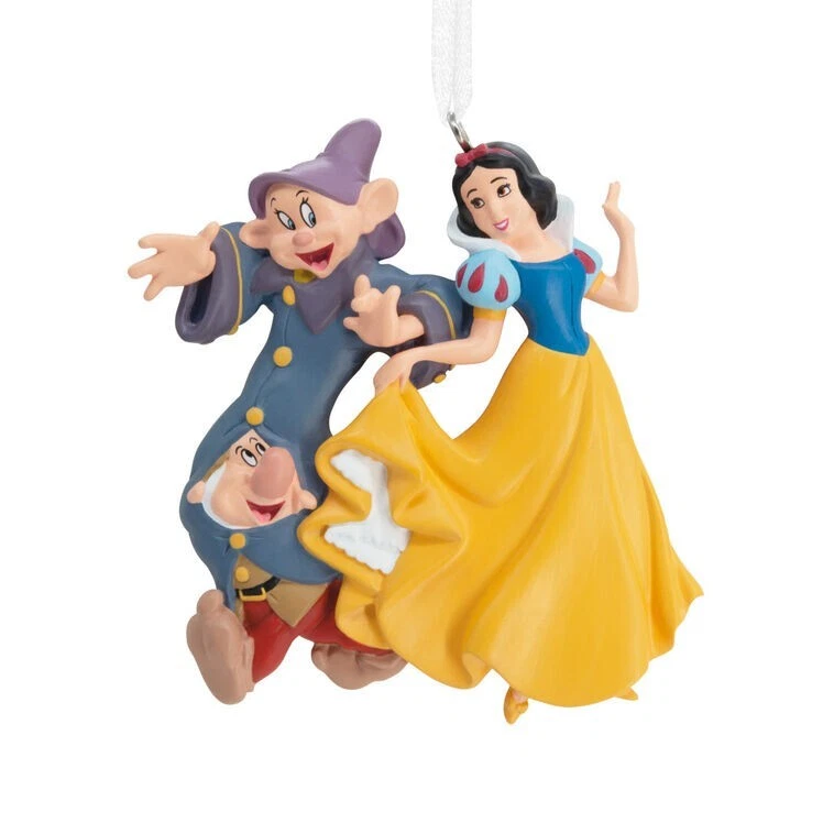 HALLMARK SNOW WHITE AND THE DWARFS CHRISTMAS ORNAMENT 2024
