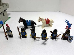 LEGO Castle: Black Falcons:  Black Falcon's Fortress 6074 (1986) Vintage